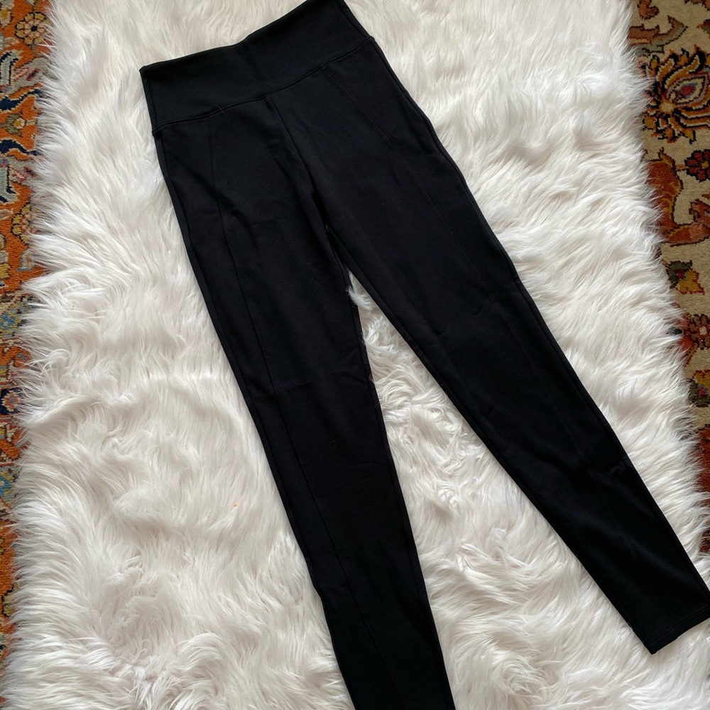 NWT Assets Spanx Ponte Shaping Leggings Black Sz S